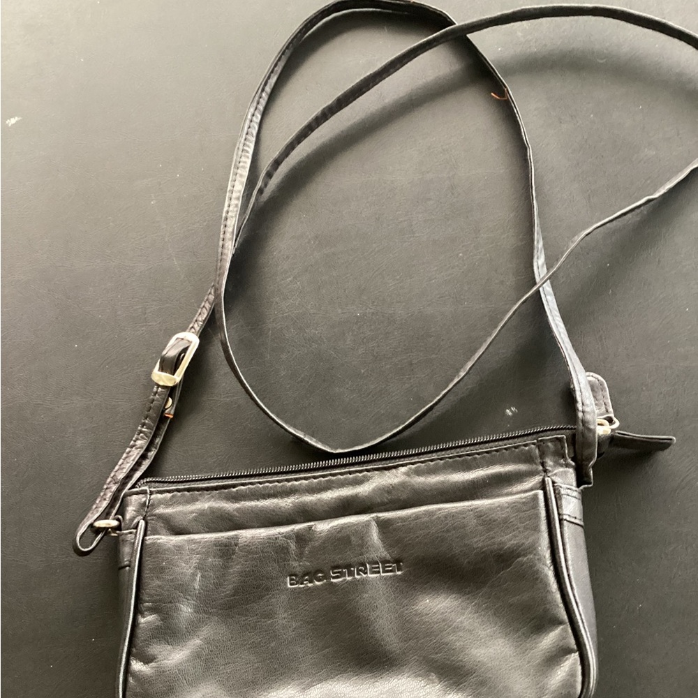 Black Leather Women's Crossbody Bag by Bag Street